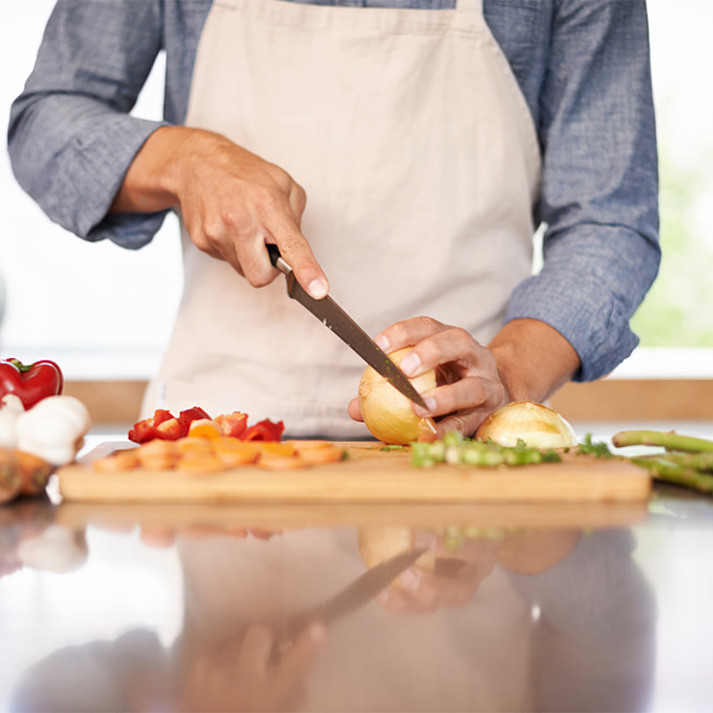 How to Chop an Onion – Without Tears!